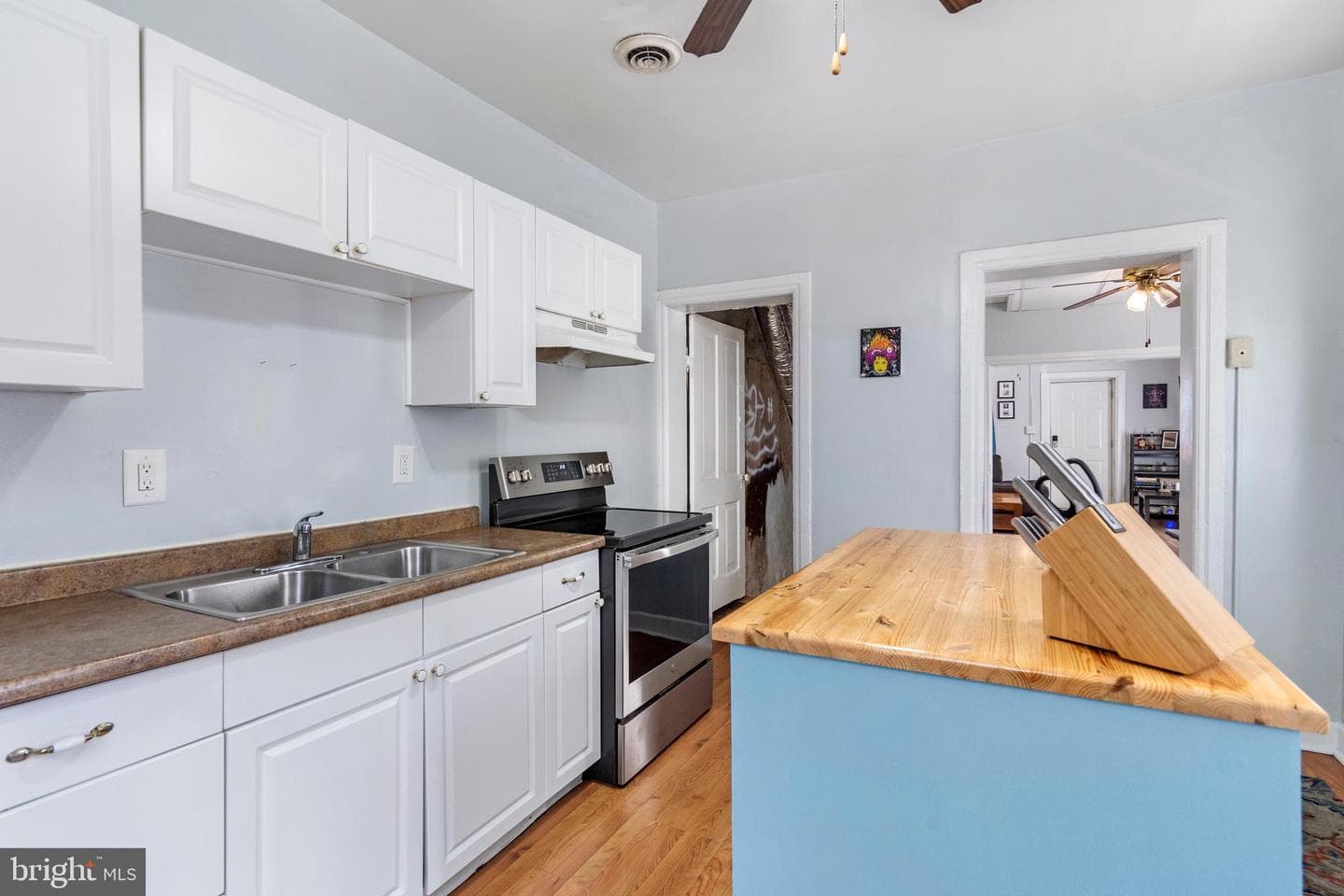 247 N Mulberry Street photo 11