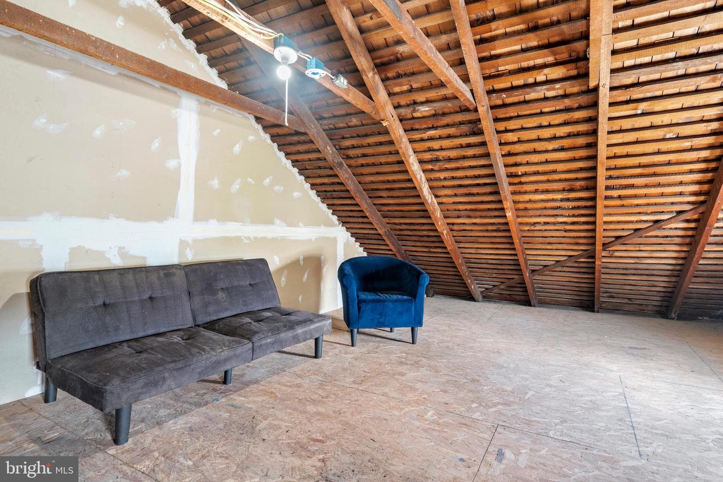 247 N Mulberry Street photo 17