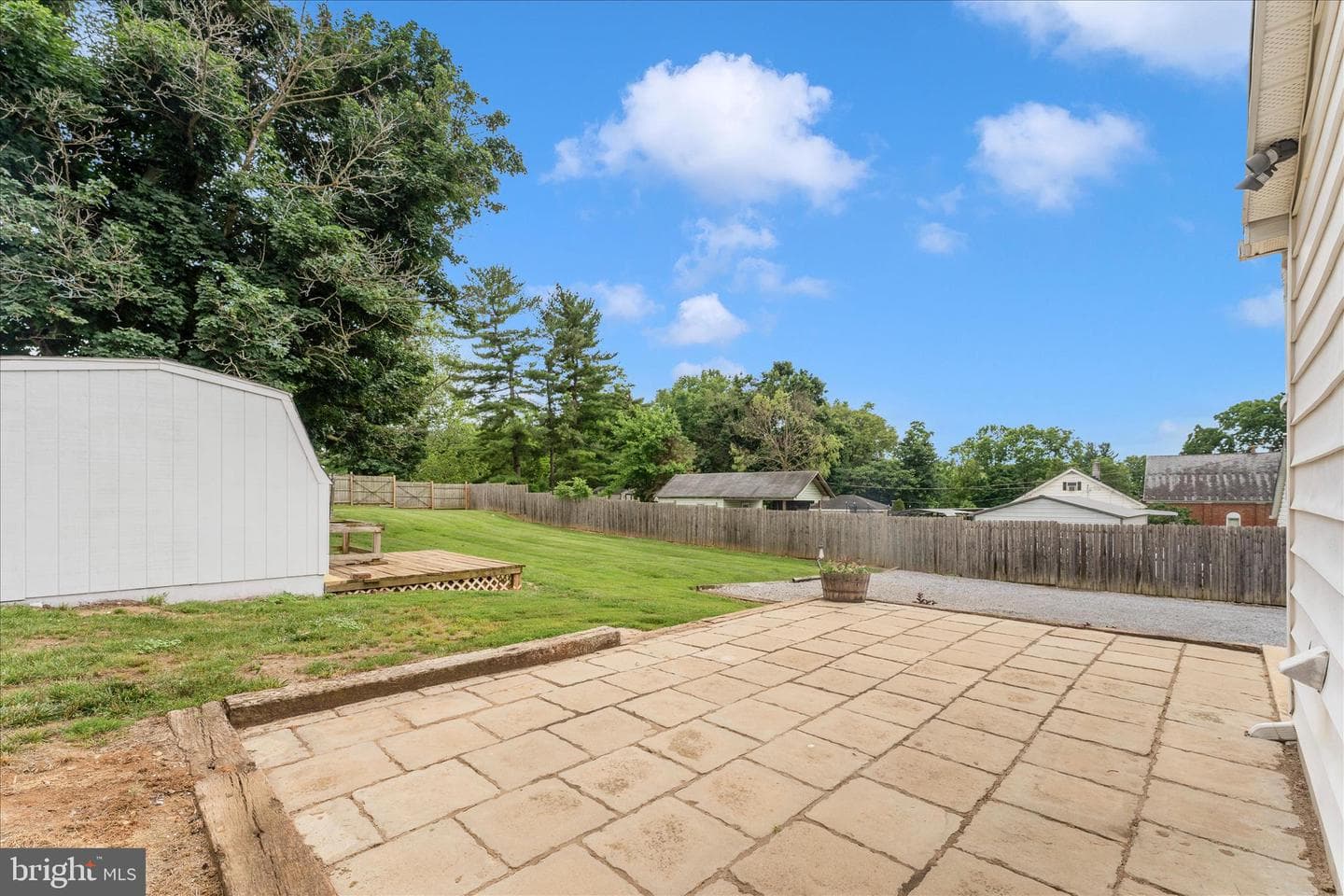 21321 Leiter Street photo 47