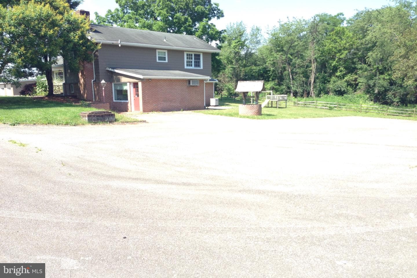 21680 Leitersburg Pike photo 39