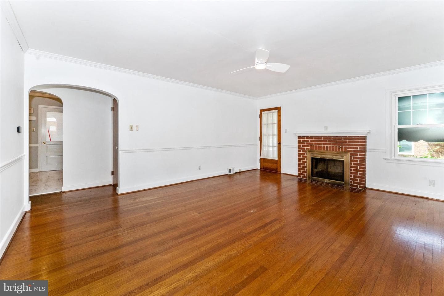 130 E Potomac Street photo 5