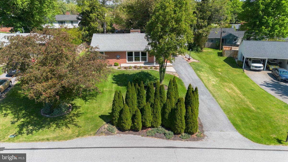 13318 Fairgreen Circle photo 5