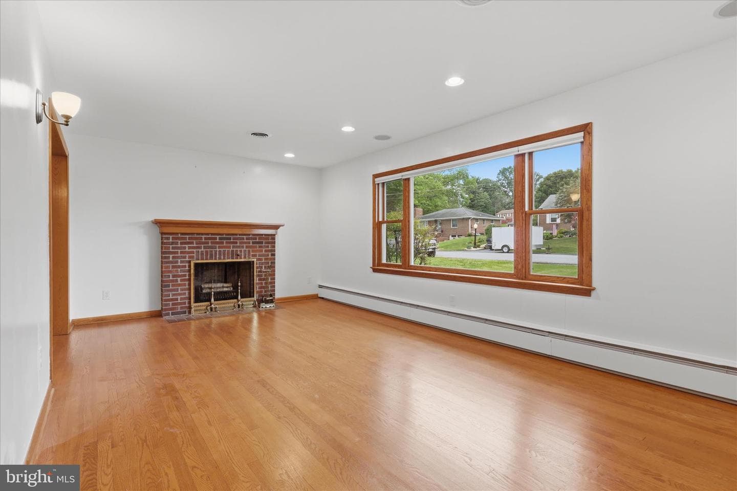 12421 Nesbitt Avenue photo 7