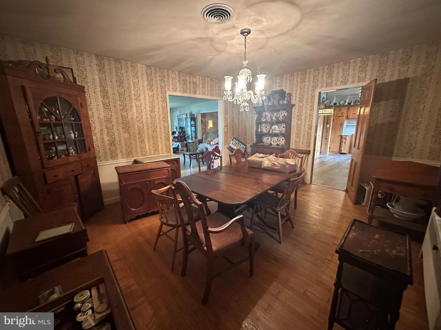 1400 Oak Hill Avenue photo 34
