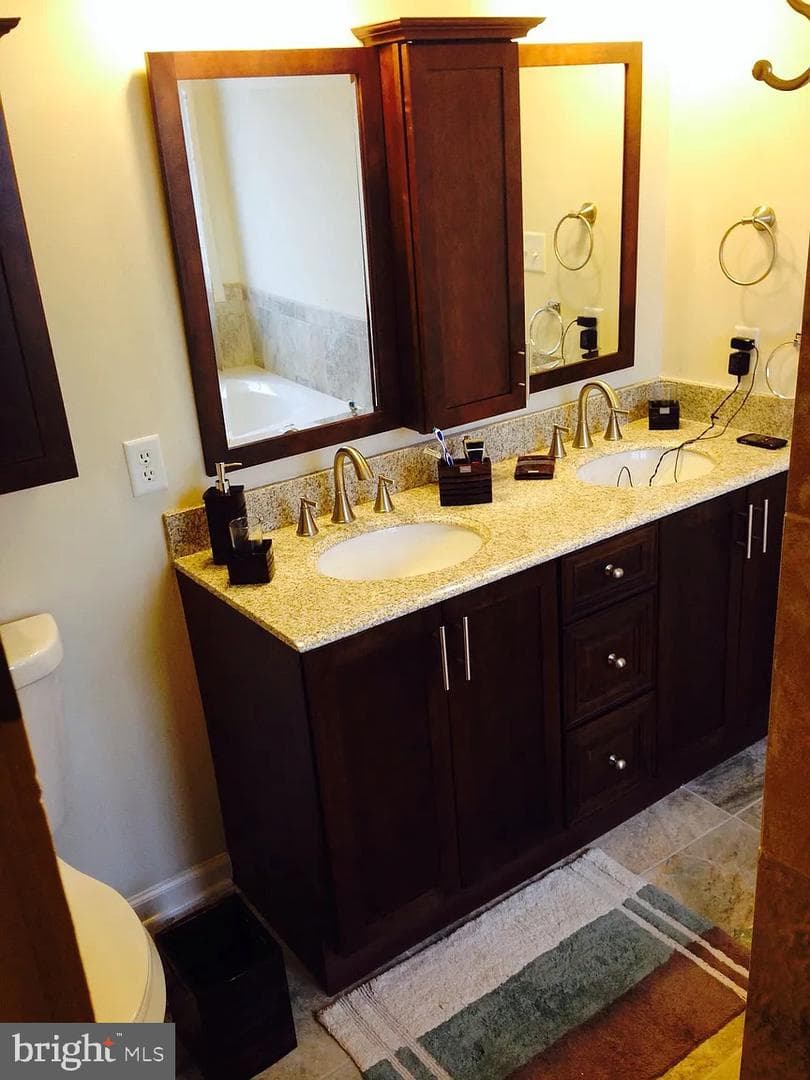 10329 Lantern Lane photo 20