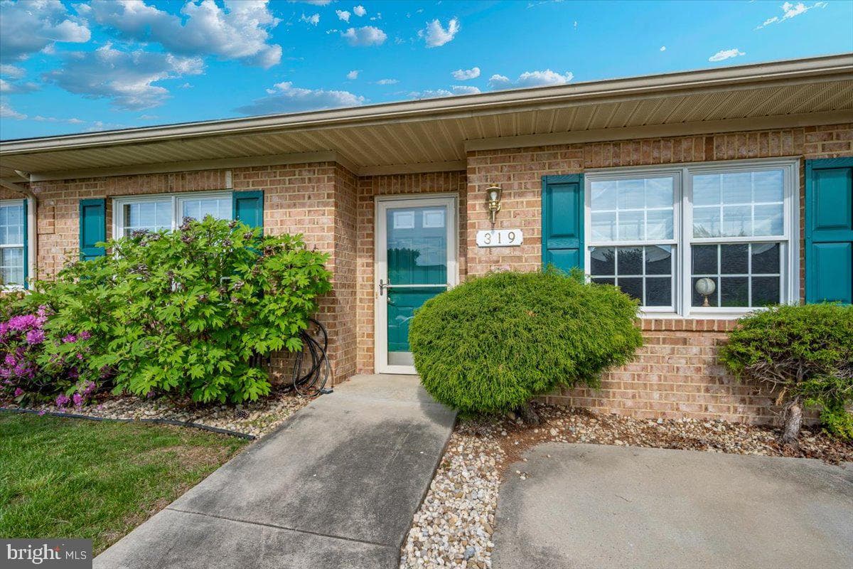 319 Sunbrook Lane #98 photo 3