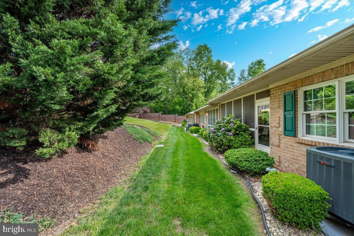 319 Sunbrook Lane #98 photo 53