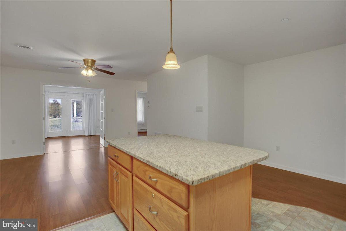 19446 Sapphire Drive photo 17