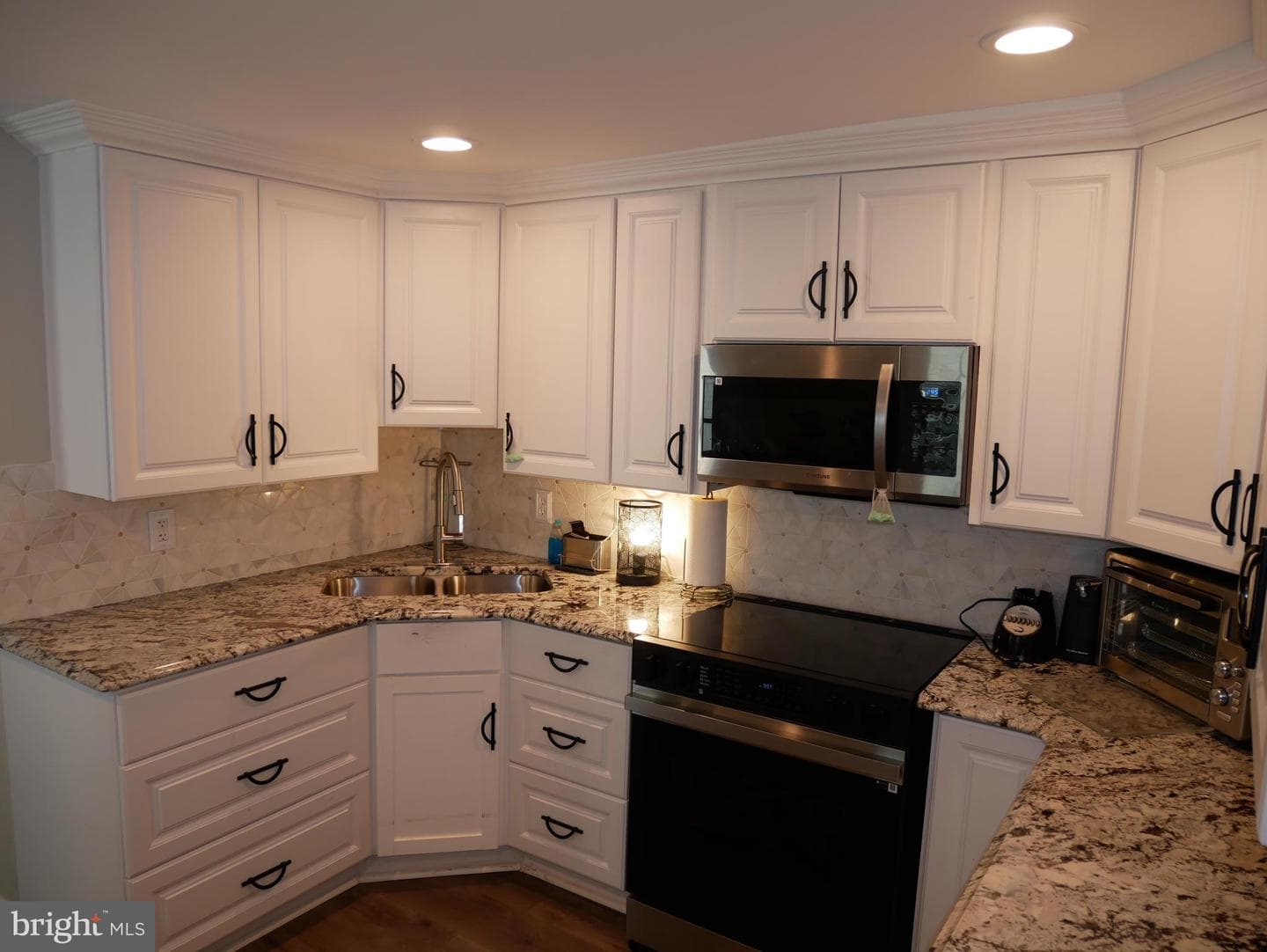 127 E Antietam Street photo 6