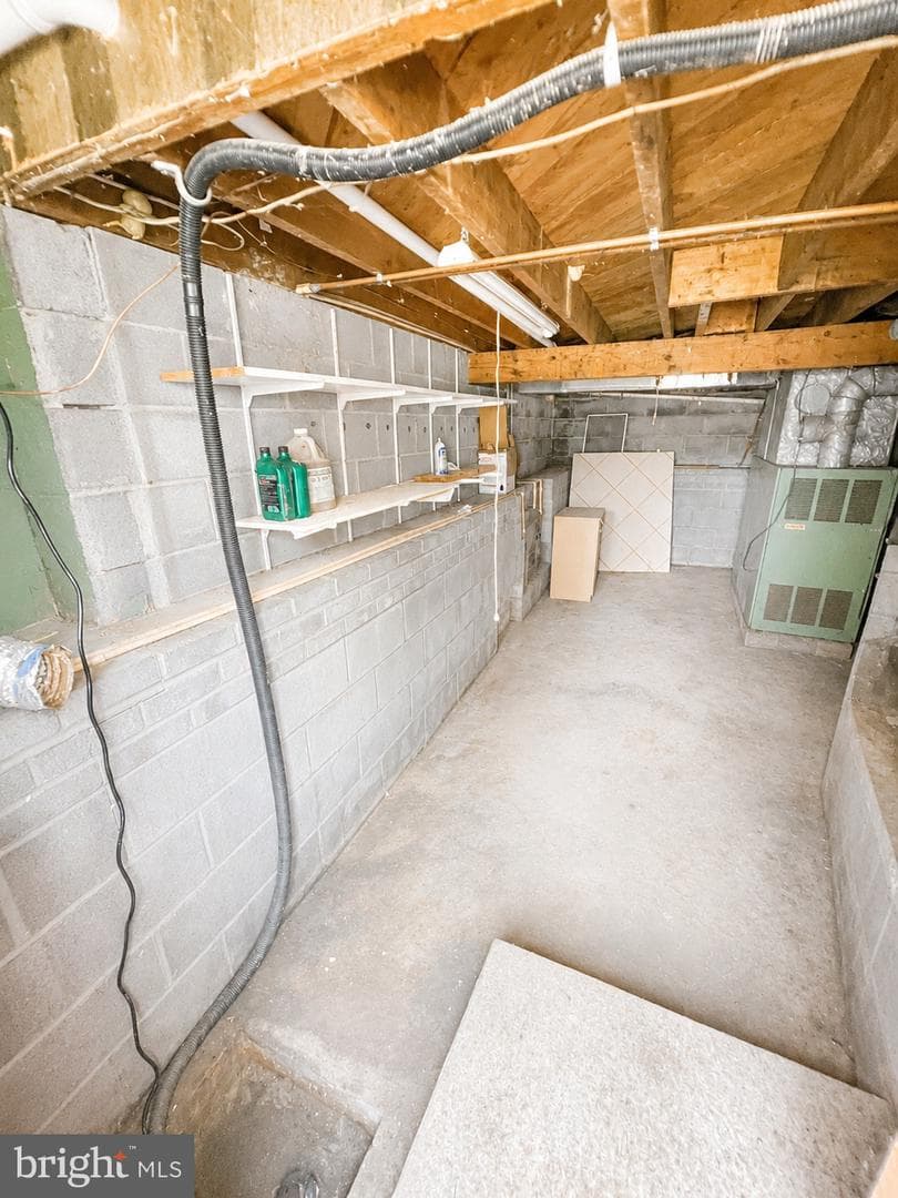17110 Miner Avenue photo 31