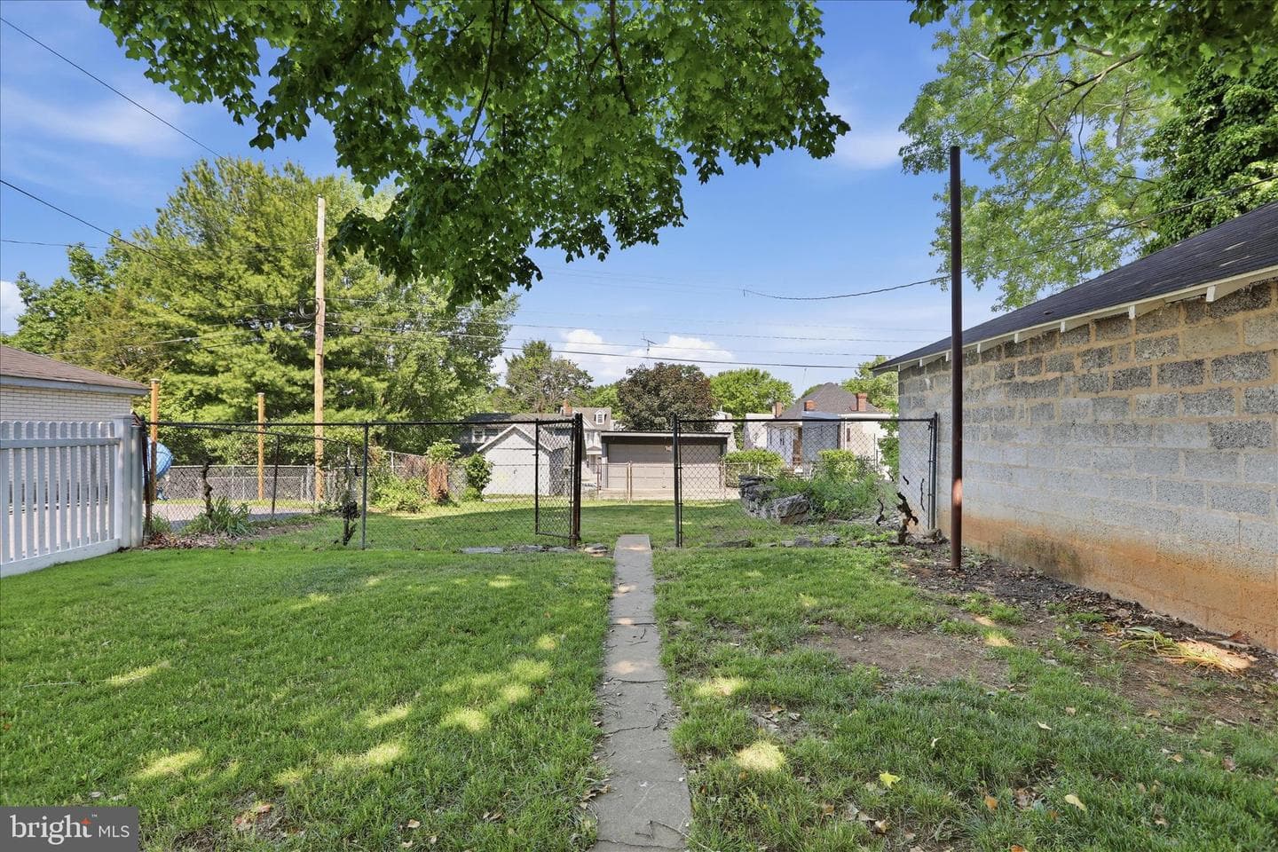 819 Summit Avenue photo 84