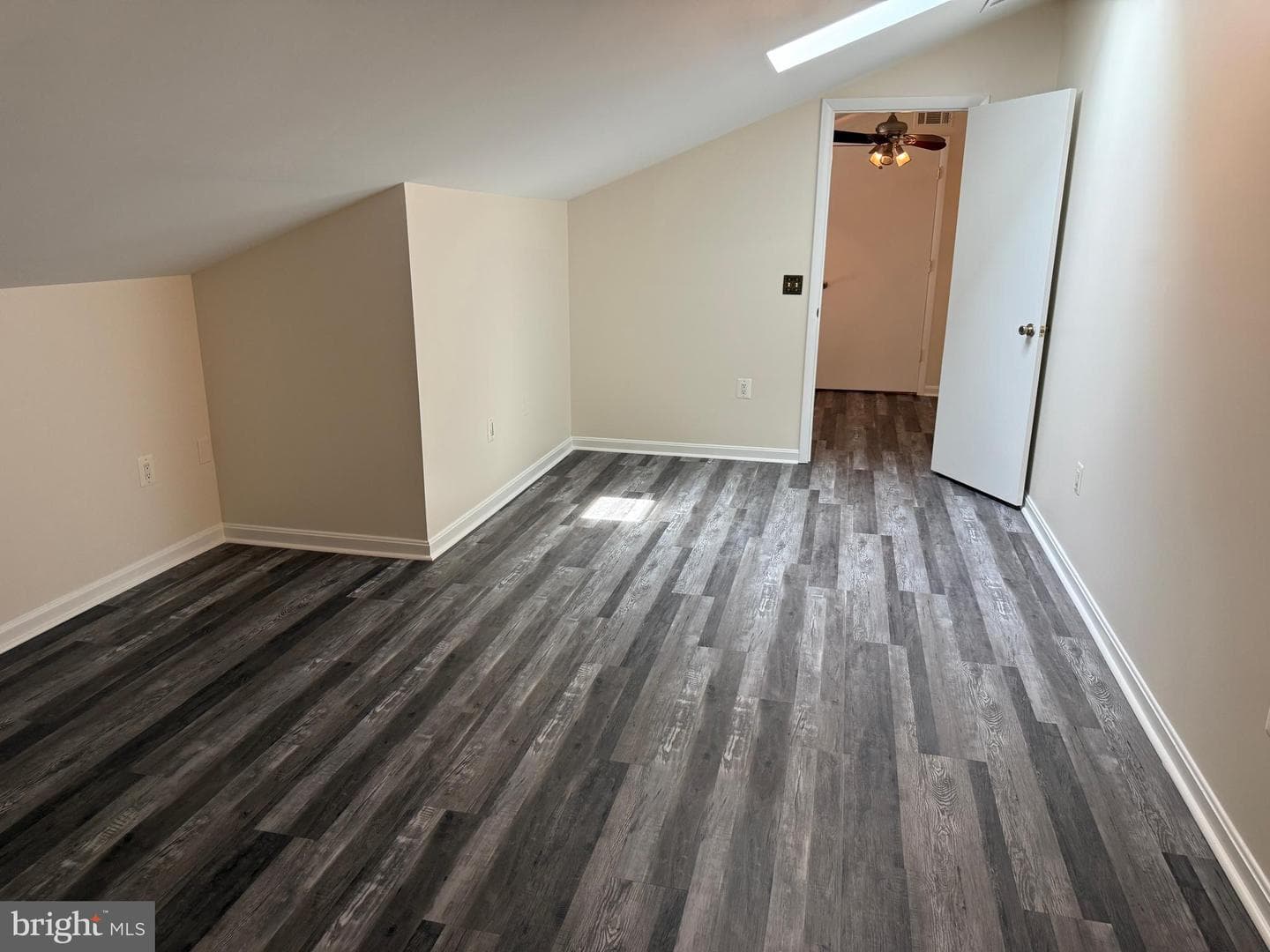 1538 Kensington Drive photo 13