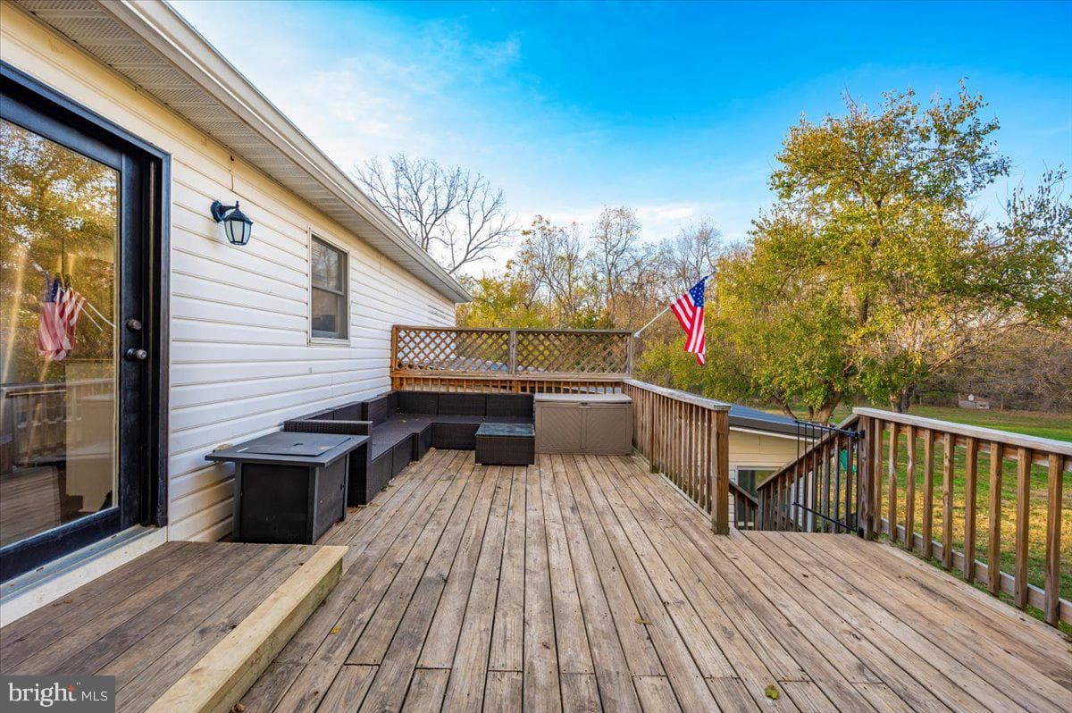 20504 Jefferson Boulevard photo 41
