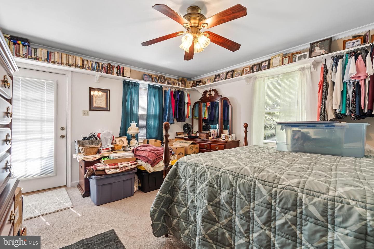 14433 Hicksville Road photo 22