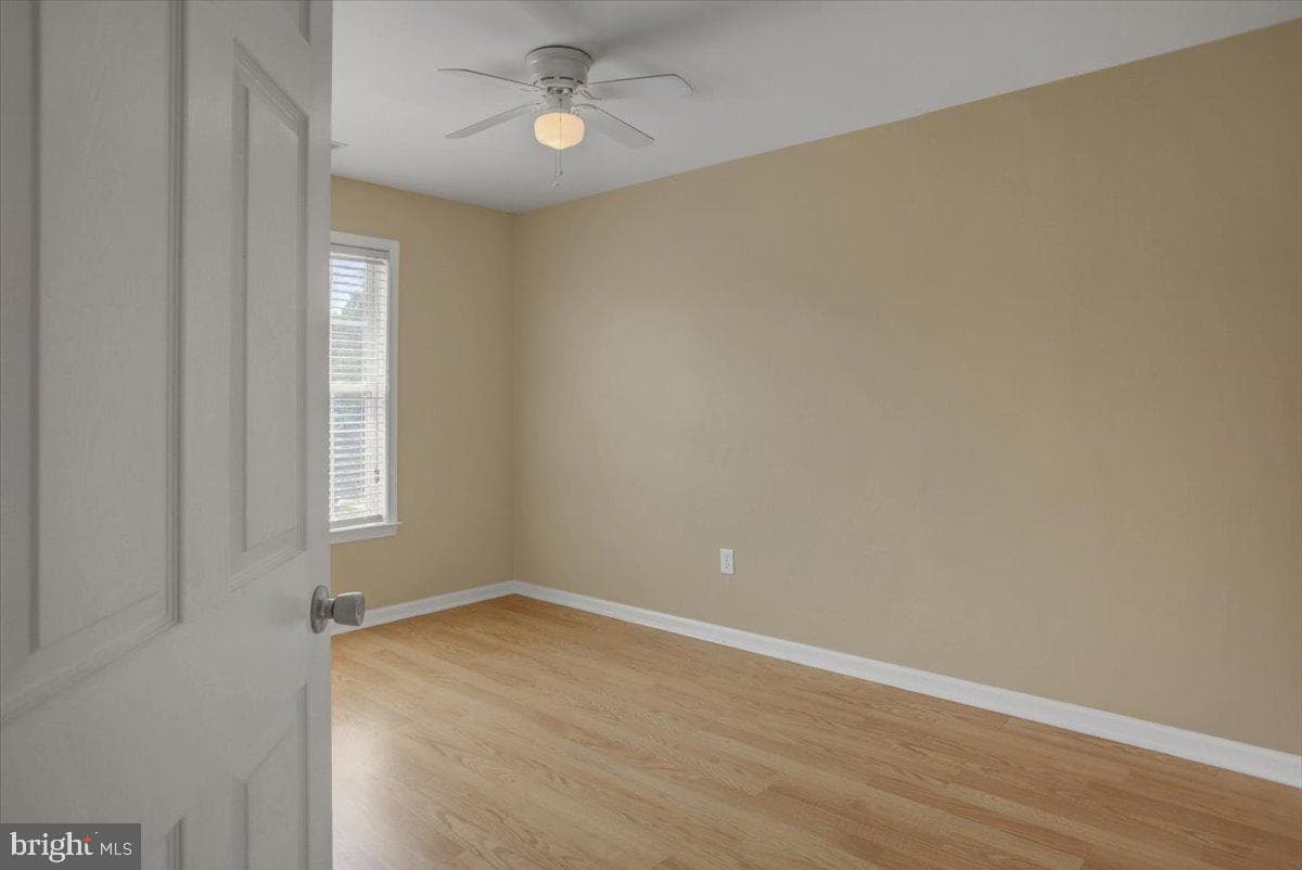 1153 Lindsay Ln photo 36