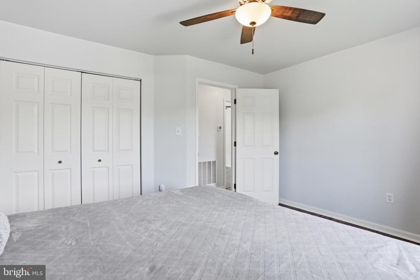 15932 Hibiscus Dr photo 18