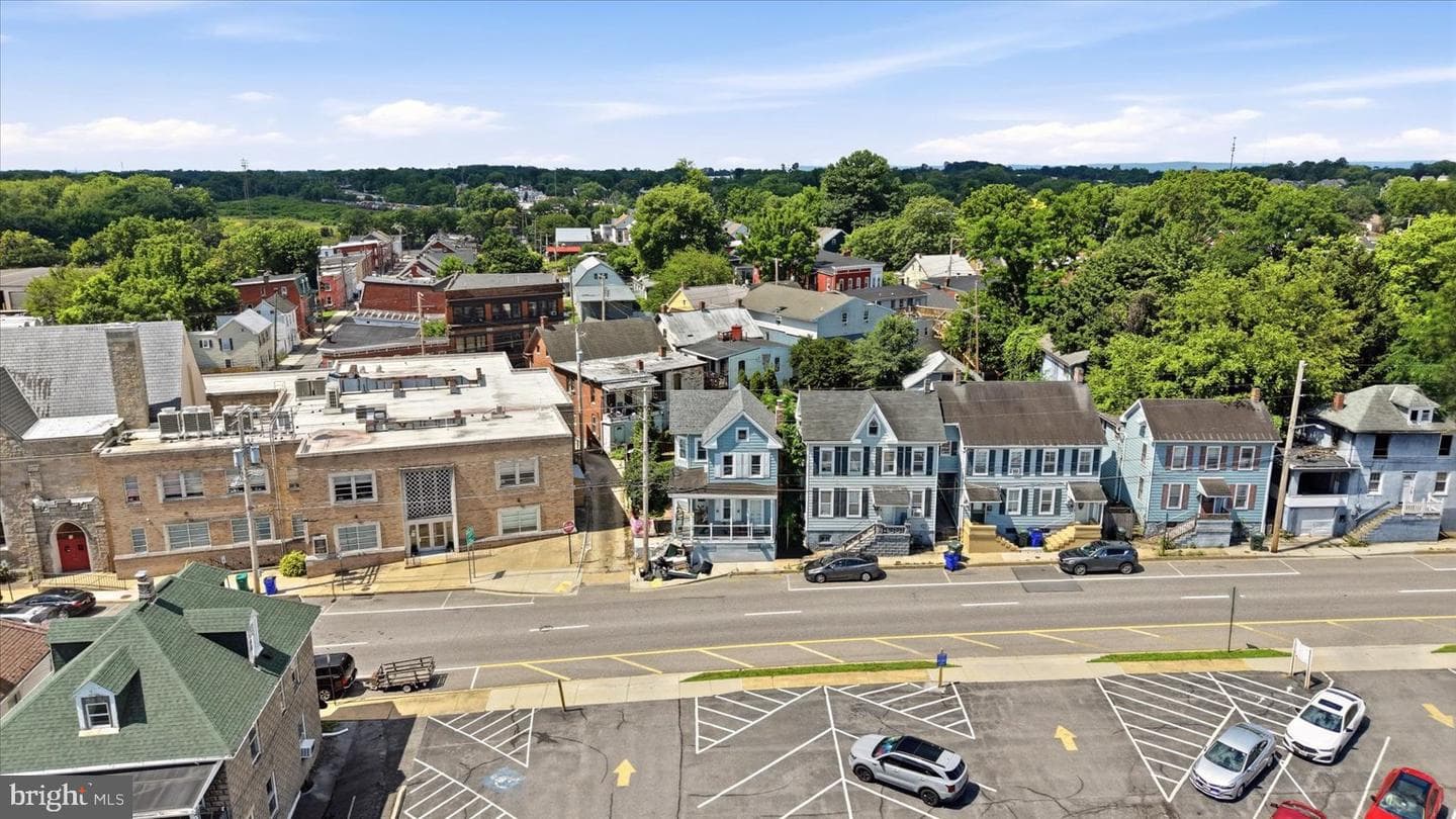 611 Washington Avenue photo 48
