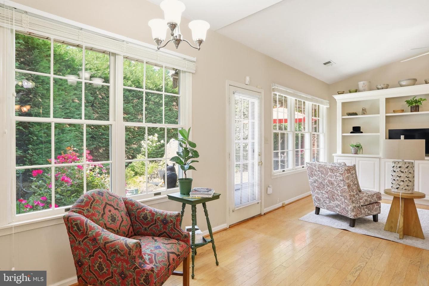 1478 Lindsay Lane photo 18