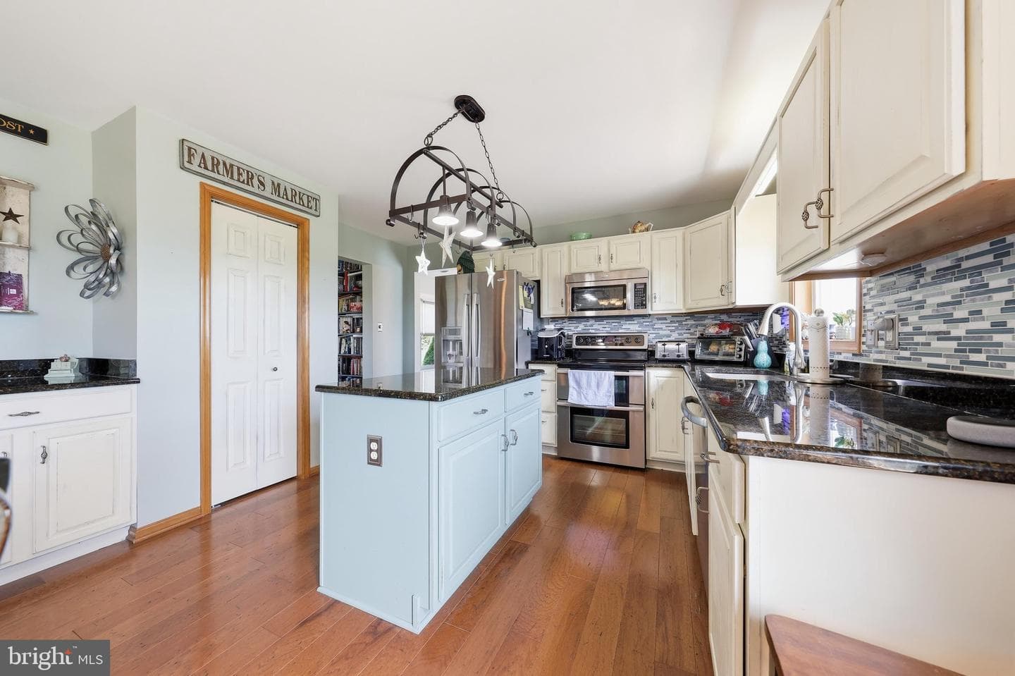 11841 Ashton Road photo 9