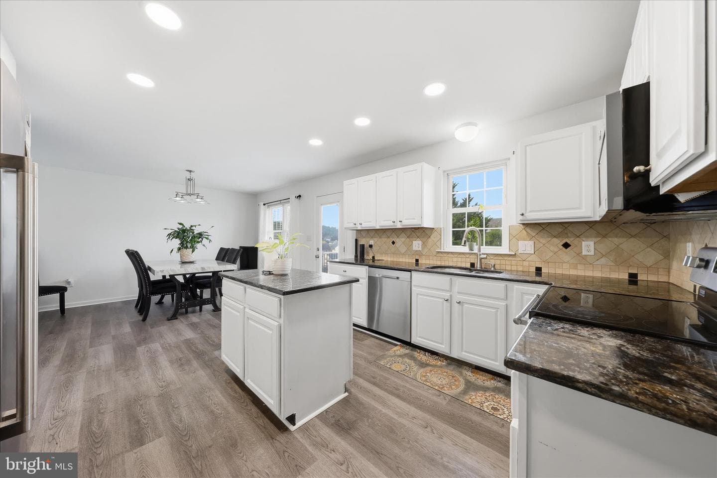 121 Bachtell Circle photo 16