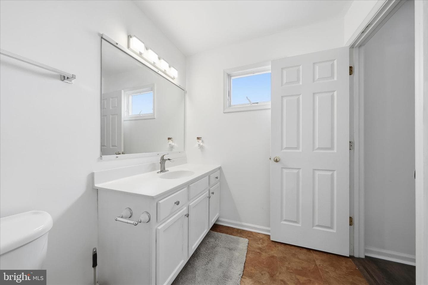 121 Bachtell Circle photo 31