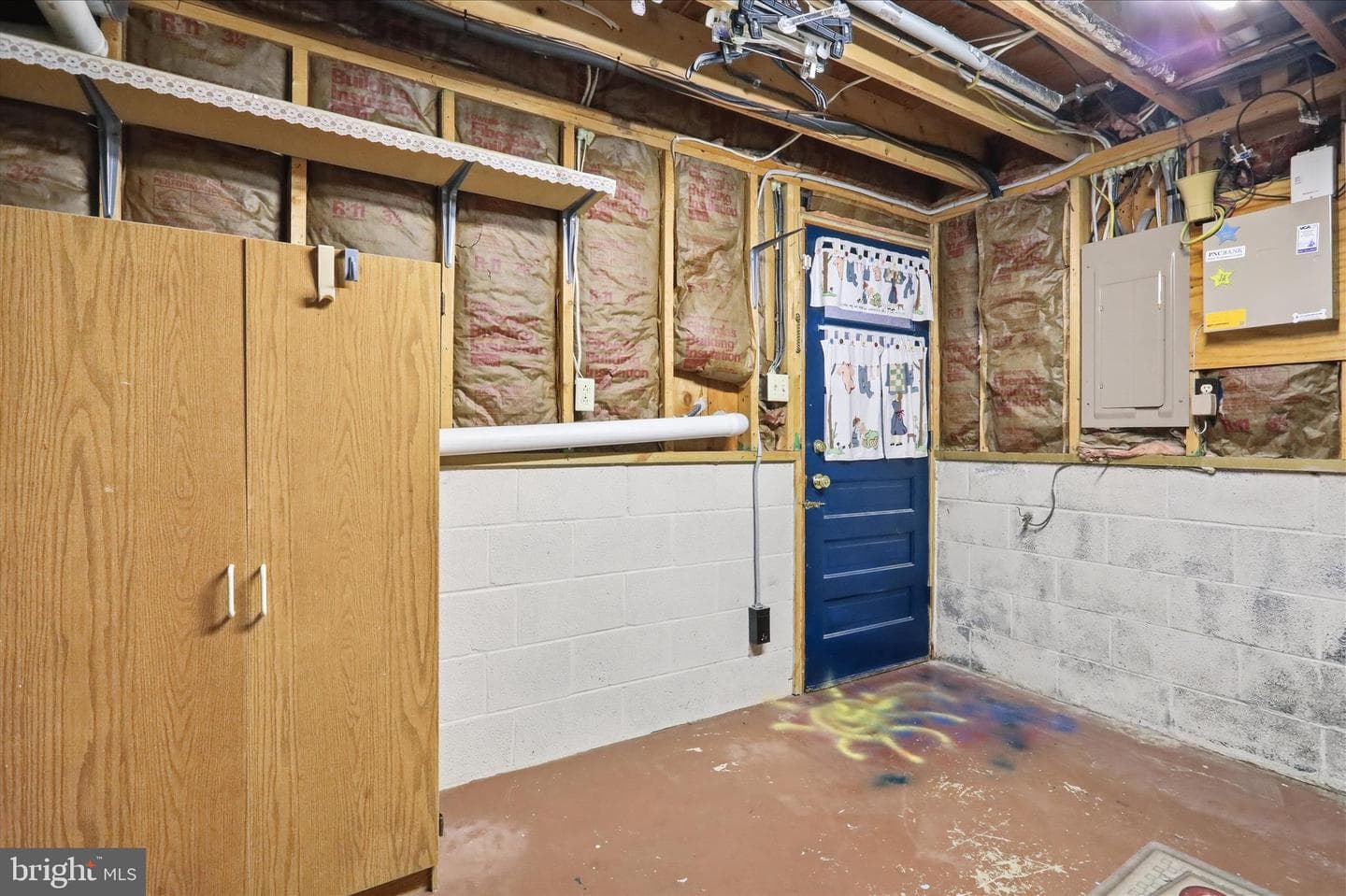 17813 Greentree Terrace photo 32