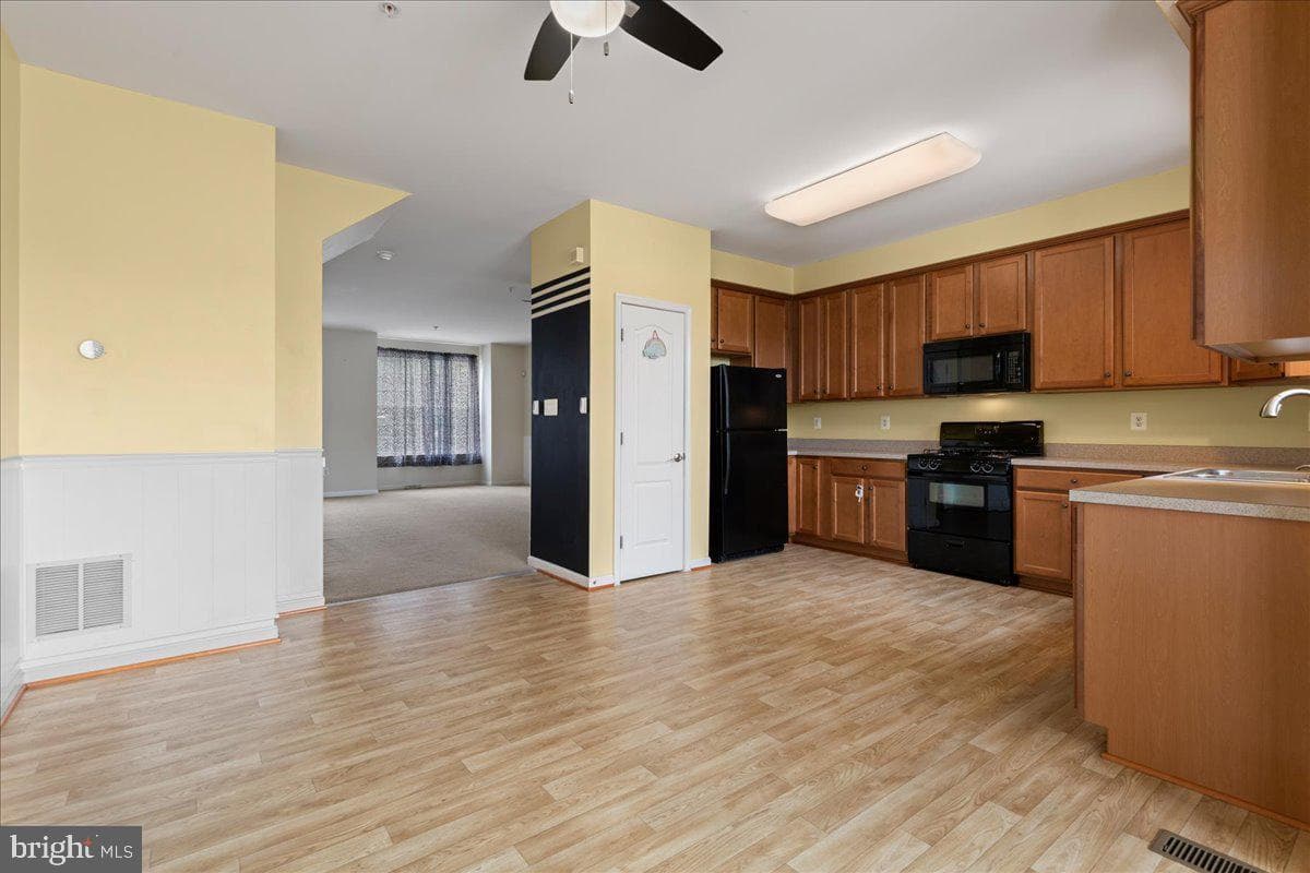 12921 Yellow Jacket Road photo 20