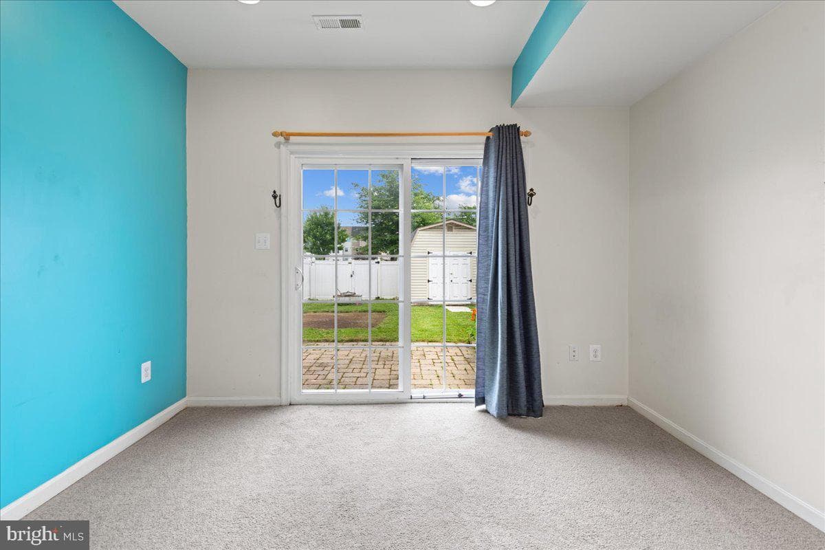 12921 Yellow Jacket Road photo 7
