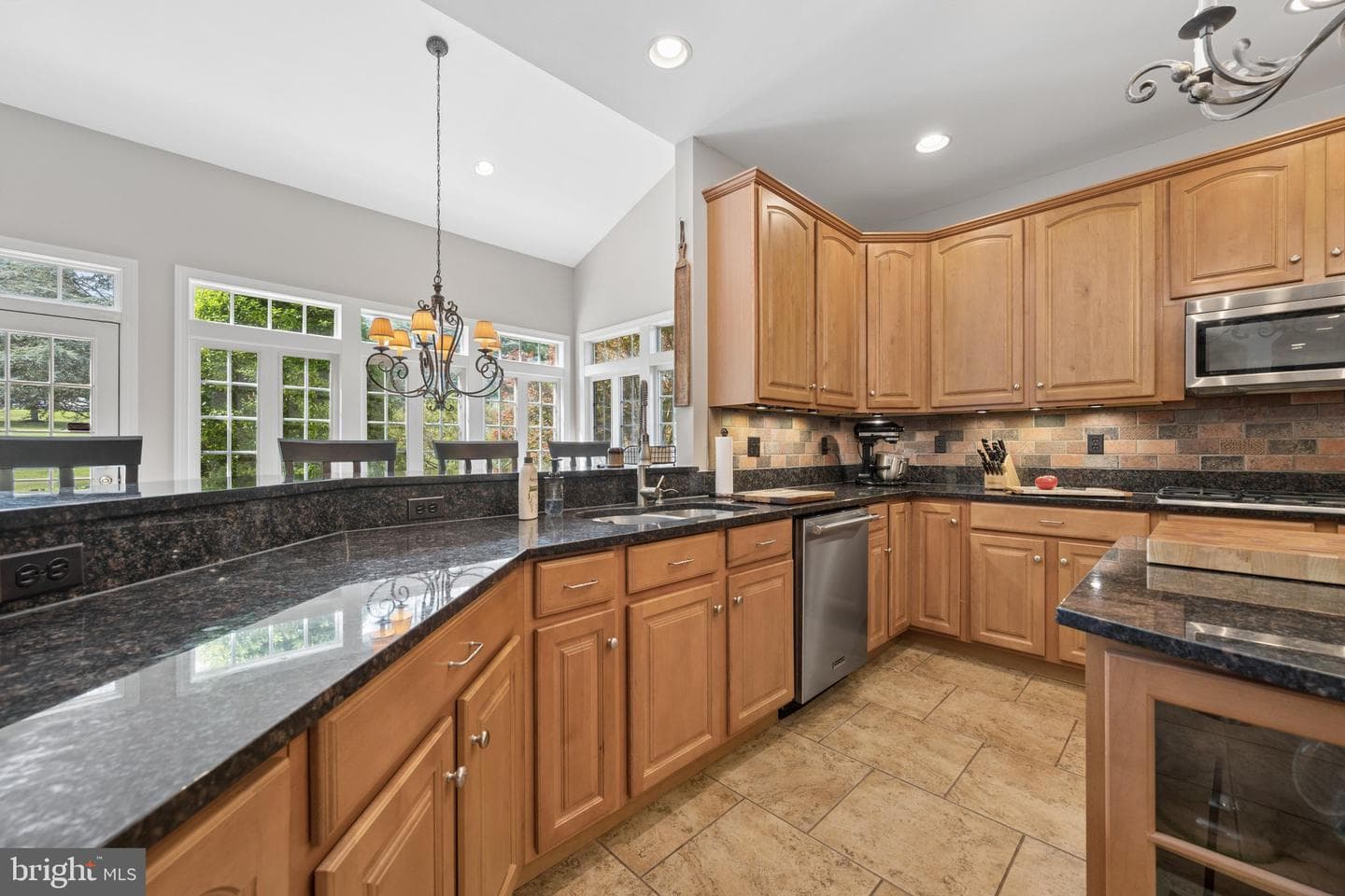 9808 Pembroke Drive photo 35