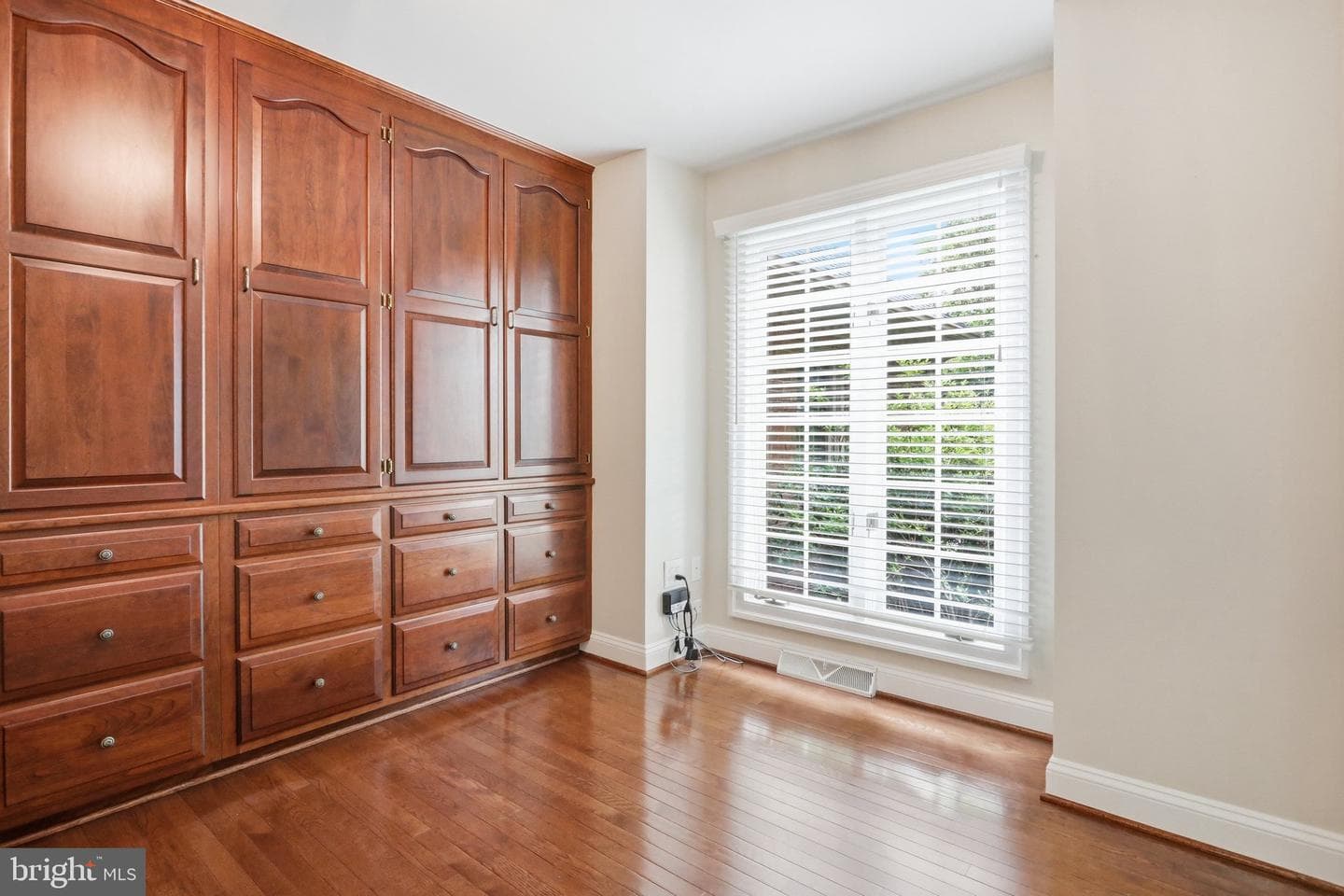 20119 Teakwood Drive photo 28