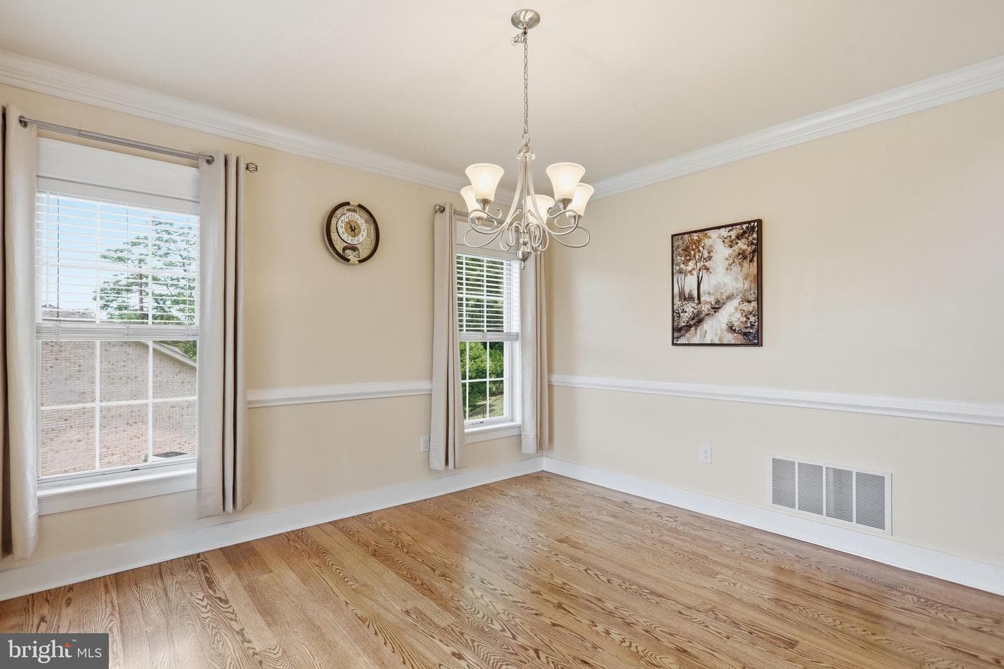 10738 Apple Tree Ln photo 12