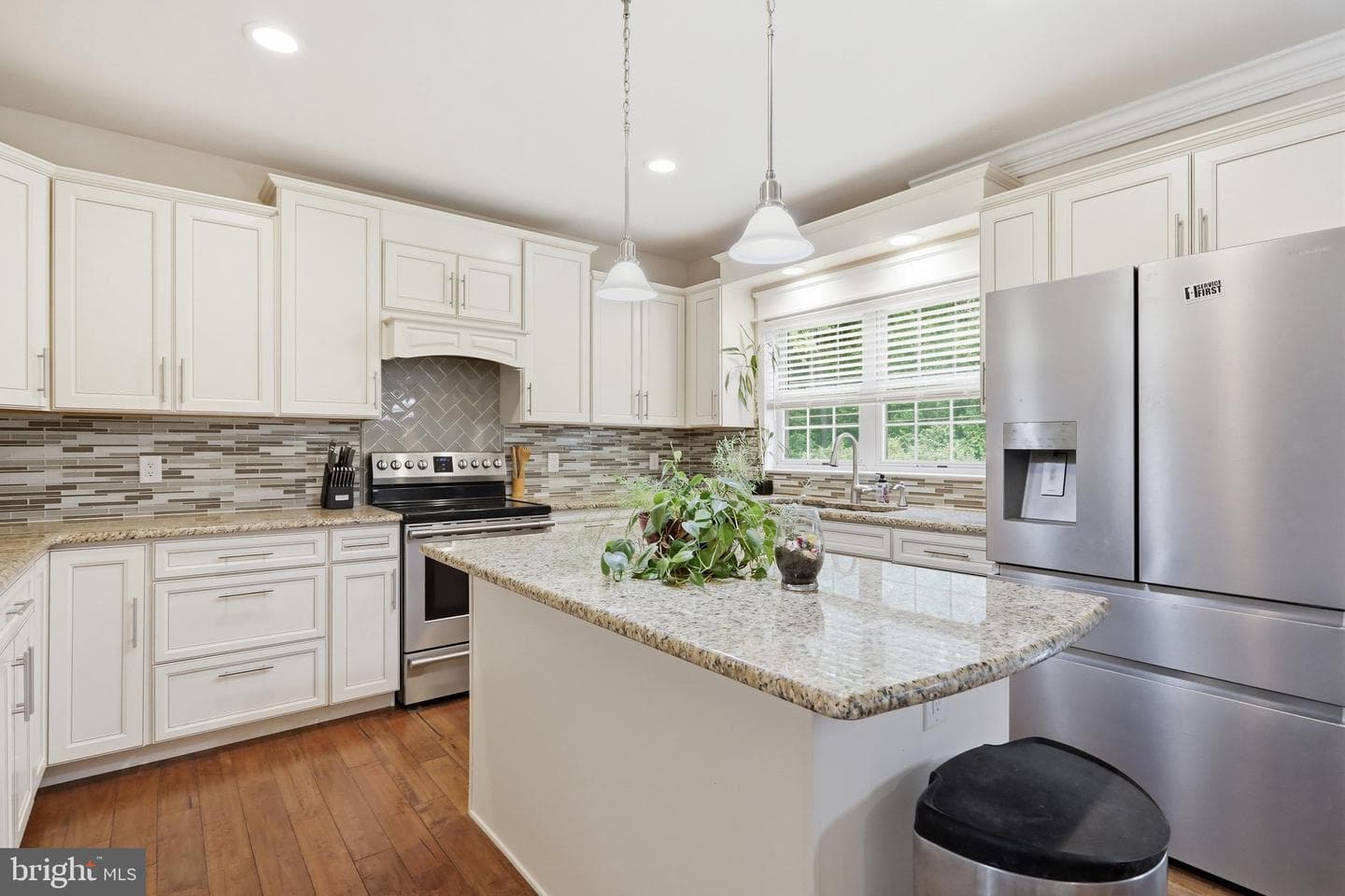 10738 Apple Tree Ln photo 14