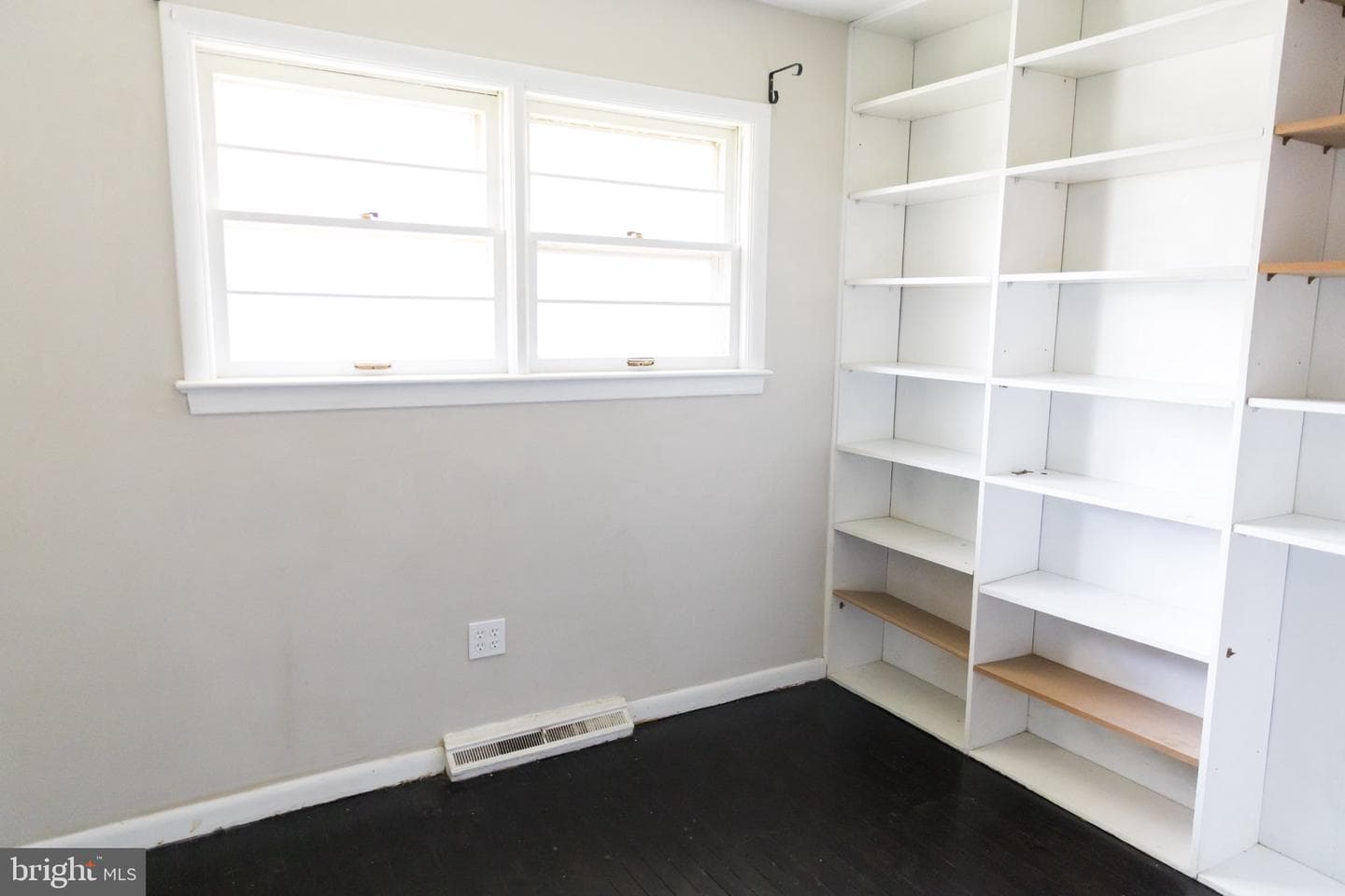 16827 Hampton Road photo 18