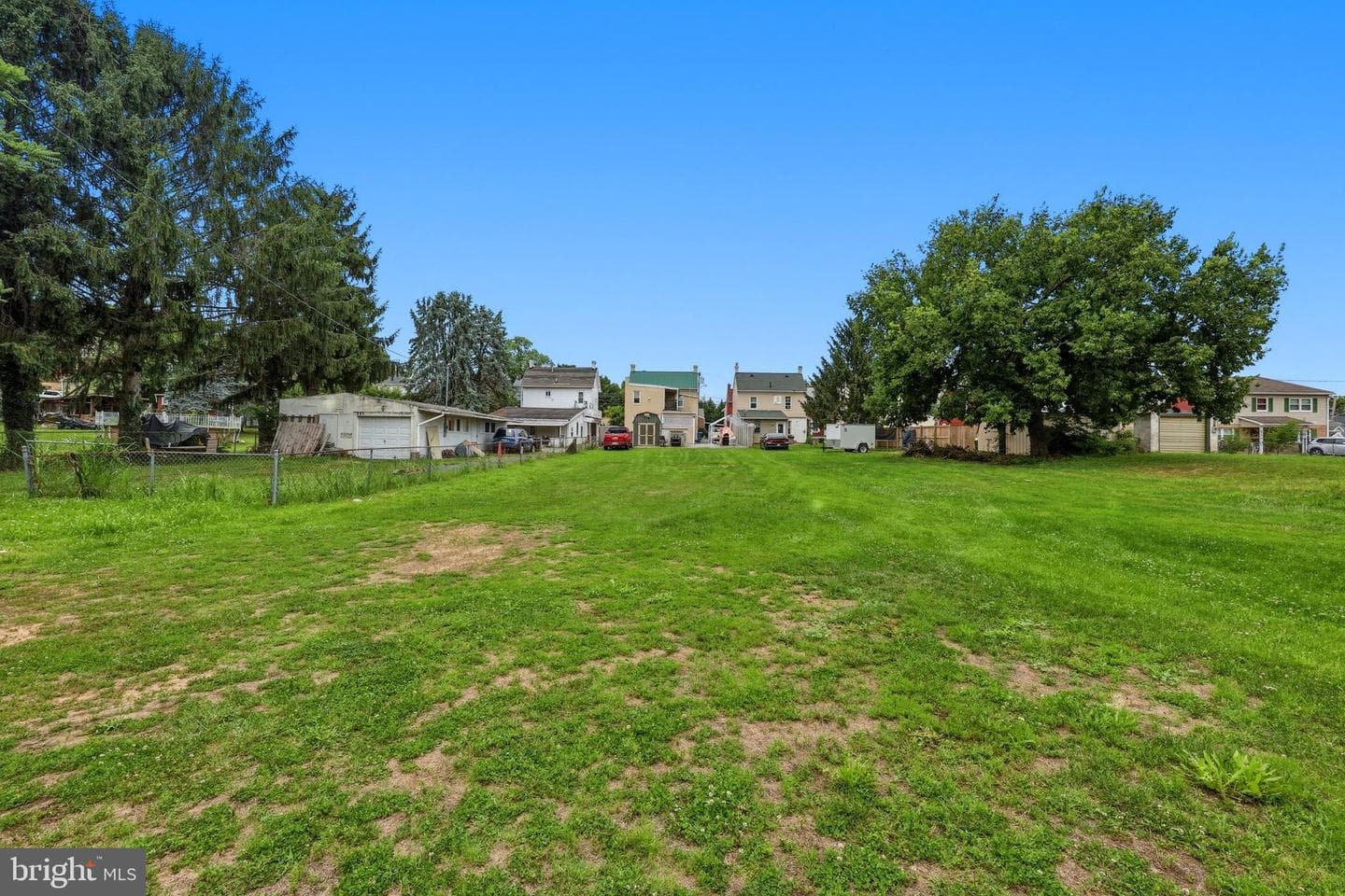 331 Jefferson Street photo 26