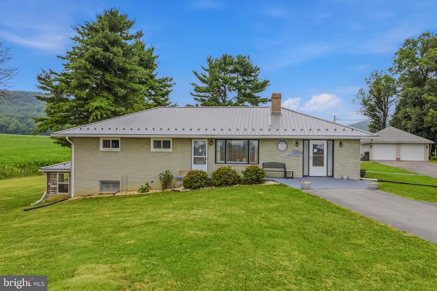 12504 National Pike, Clear Spring