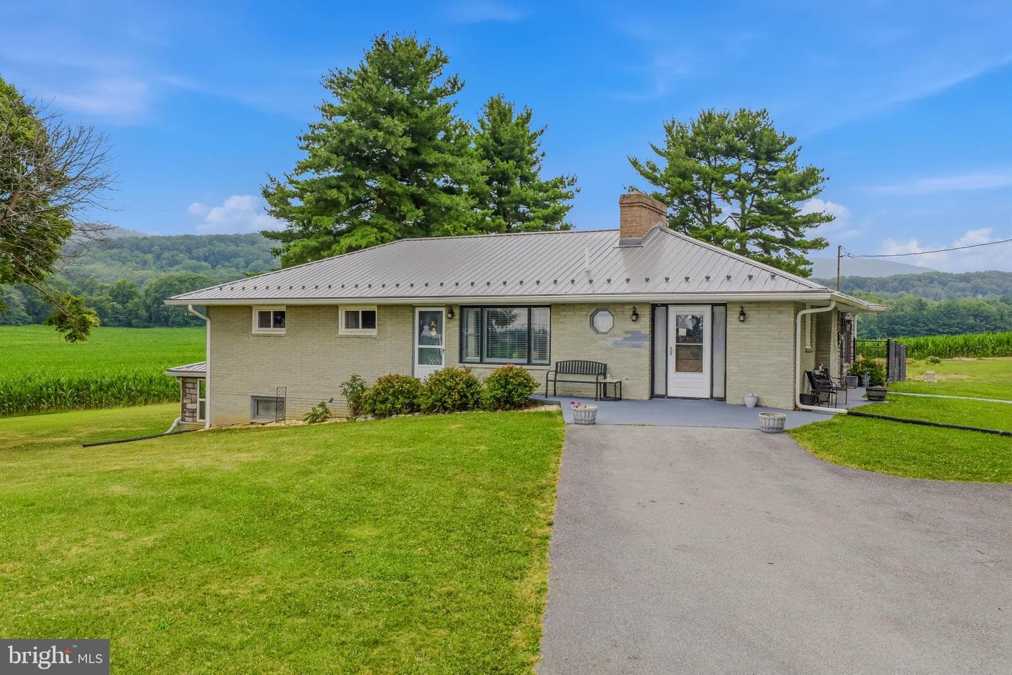 12504 National Pike, Clear Spring