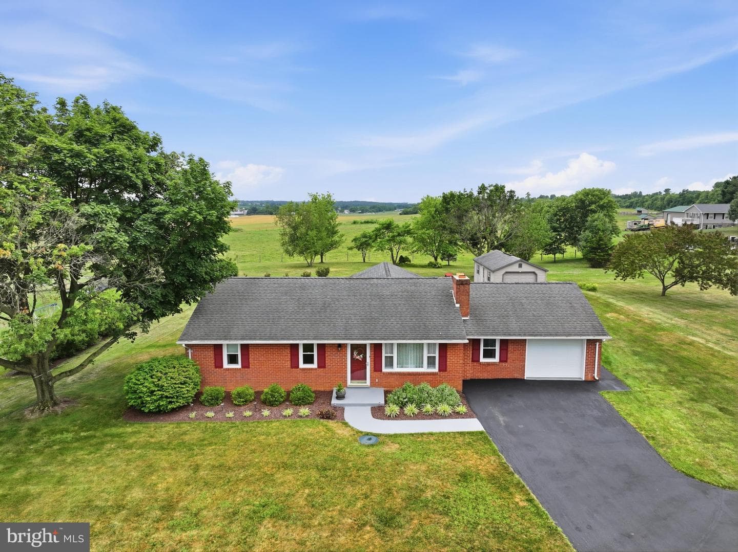 16913 Fairview Road photo 39