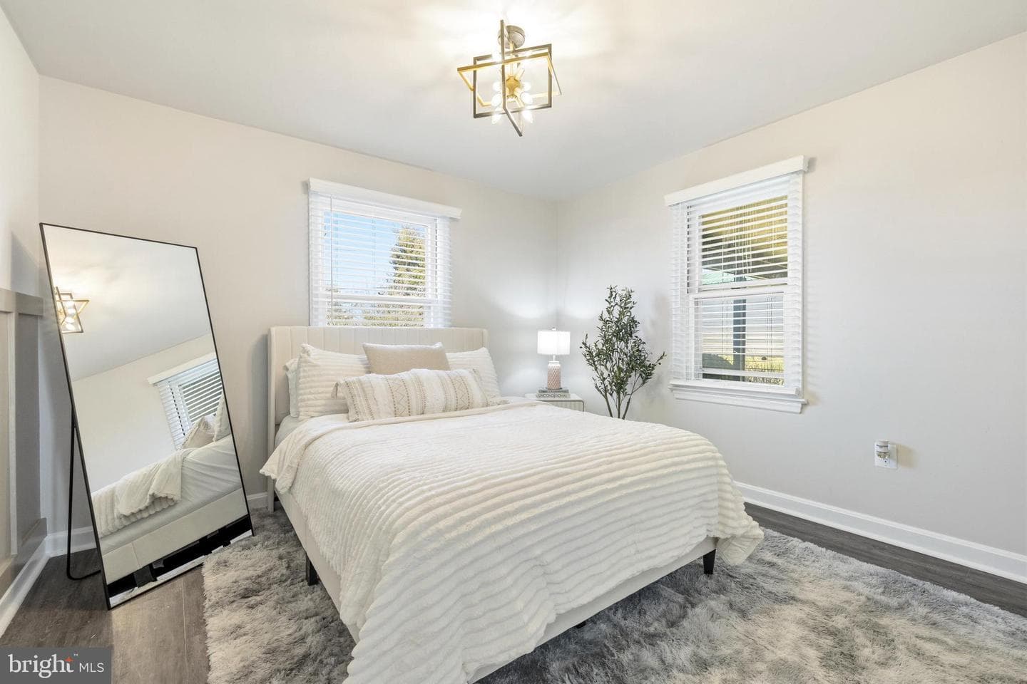 15029 Clear Spring Road photo 12