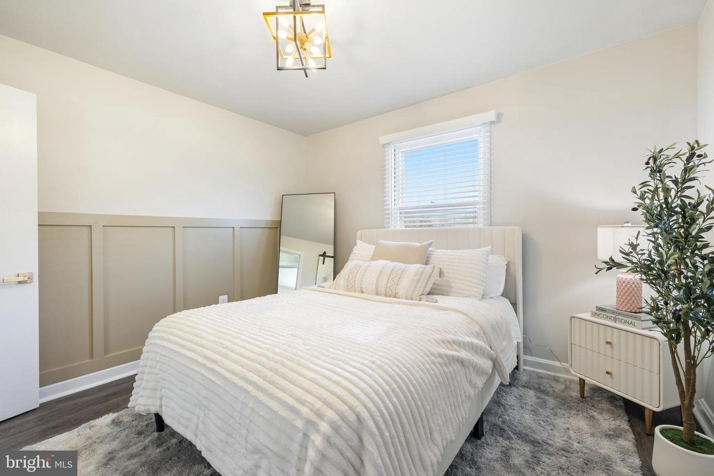 15029 Clear Spring Road photo 14