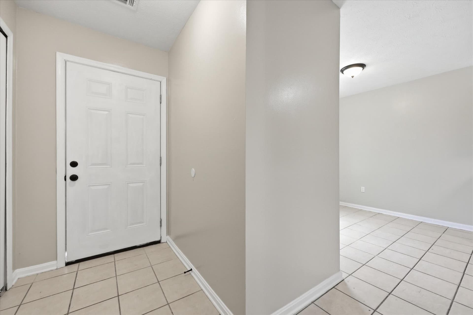 20116 Daniels Circle photo 5
