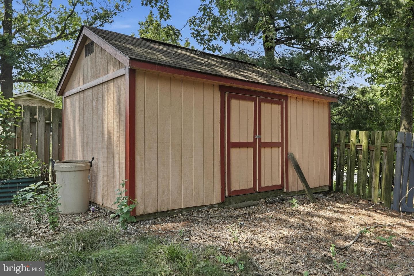 11911 Sycamore Drive photo 30
