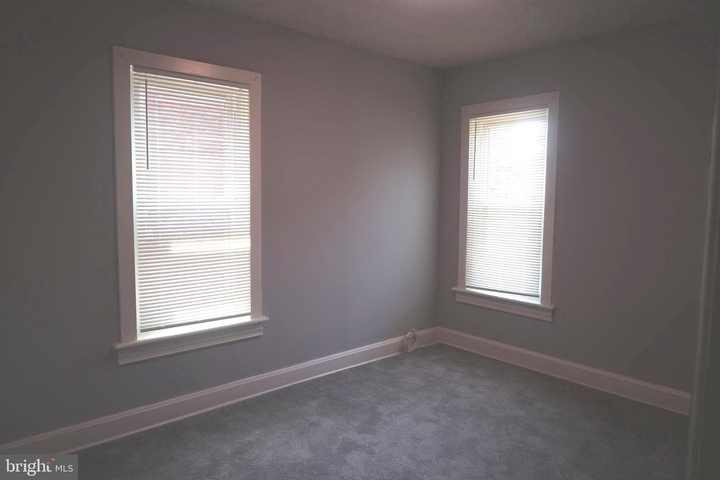 321 Mitchell Avenue photo 27