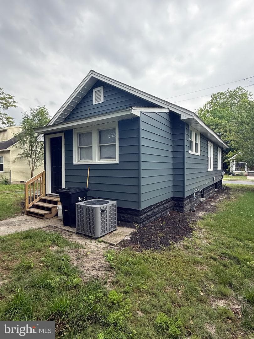 405 Washington Street photo 12