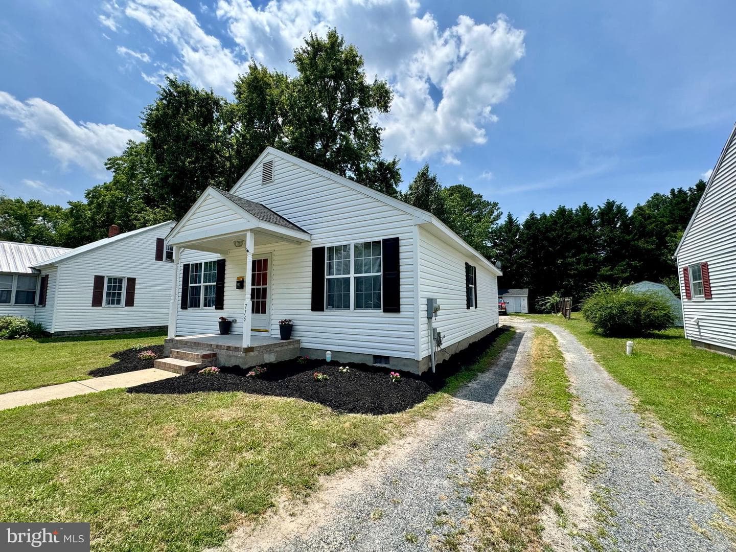 716 Jackson Street photo 5