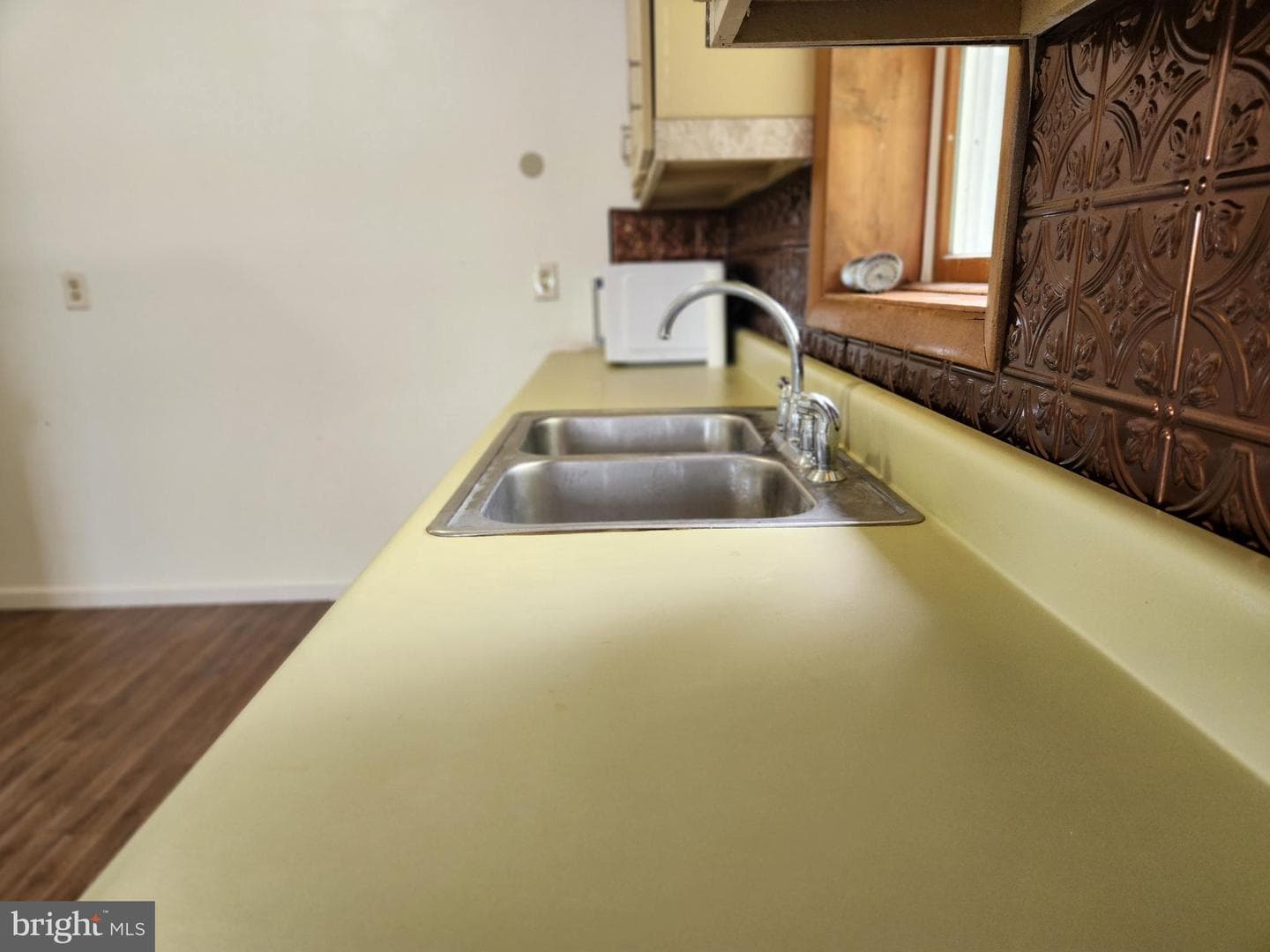 403 Rose Street photo 16