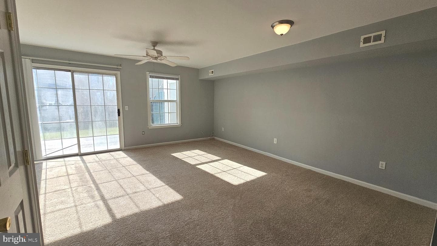 1801 Woodbrooke Drive #1801 photo 14