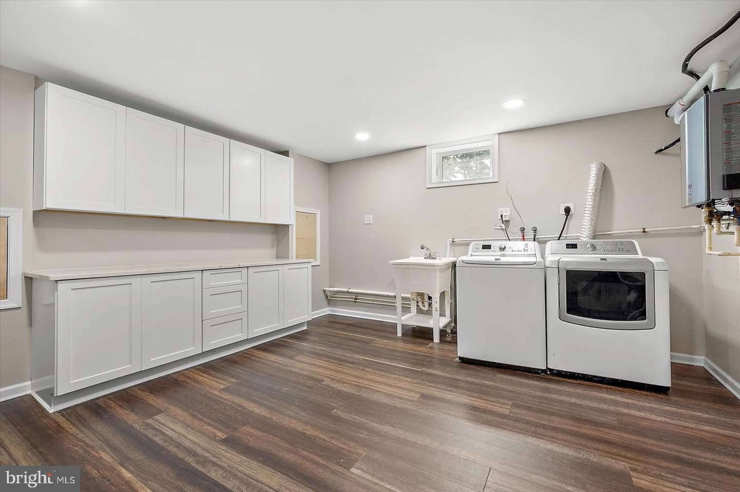 1105 Riverside Drive photo 58