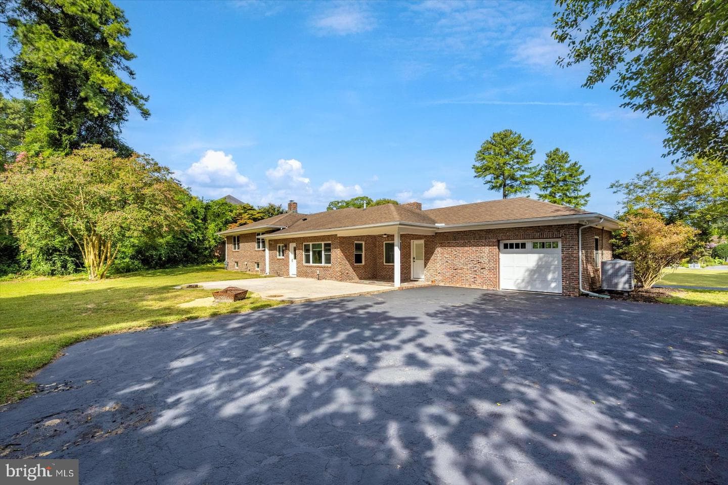 1105 Riverside Drive photo 64