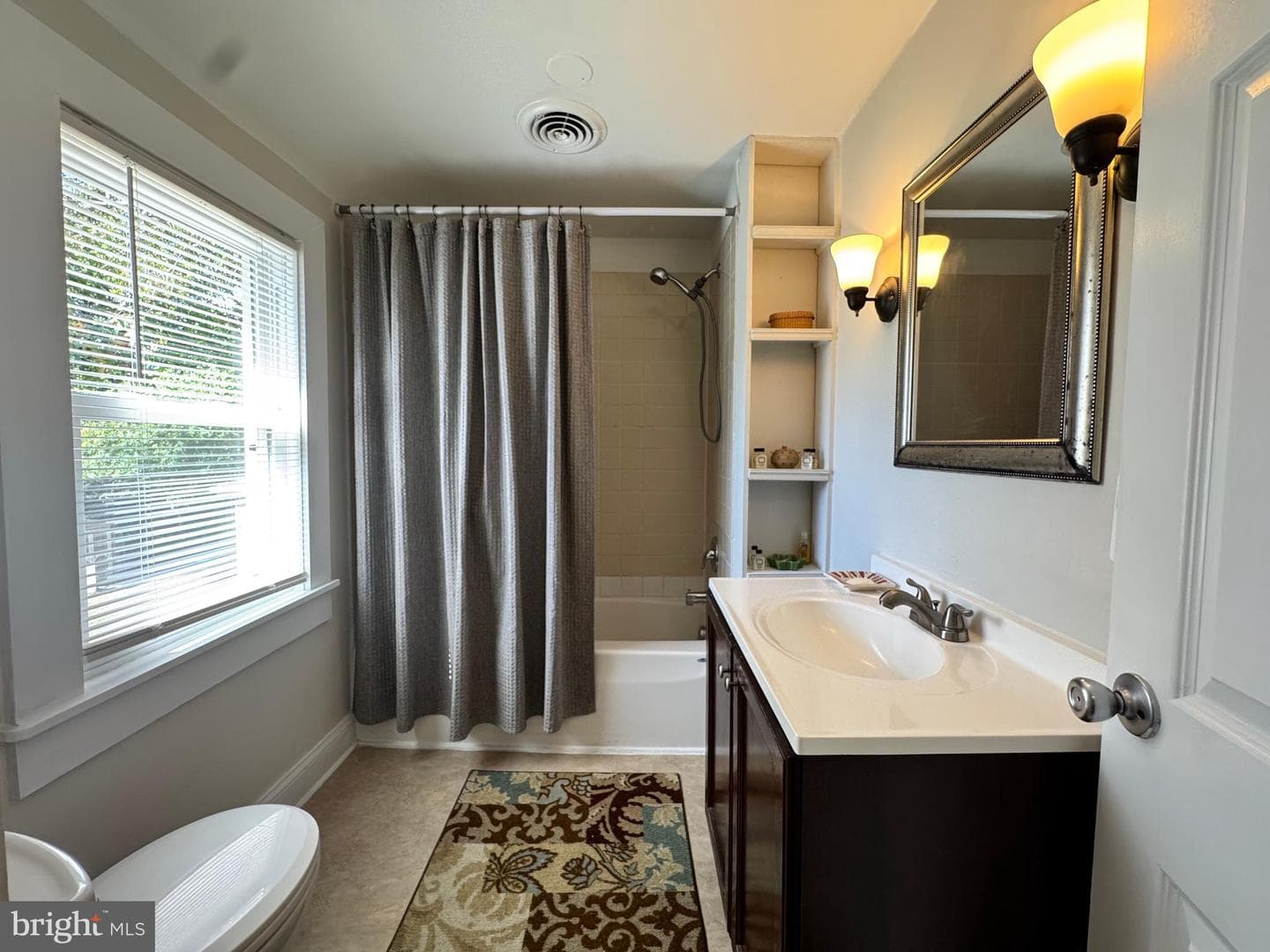 204 Holland Avenue photo 29