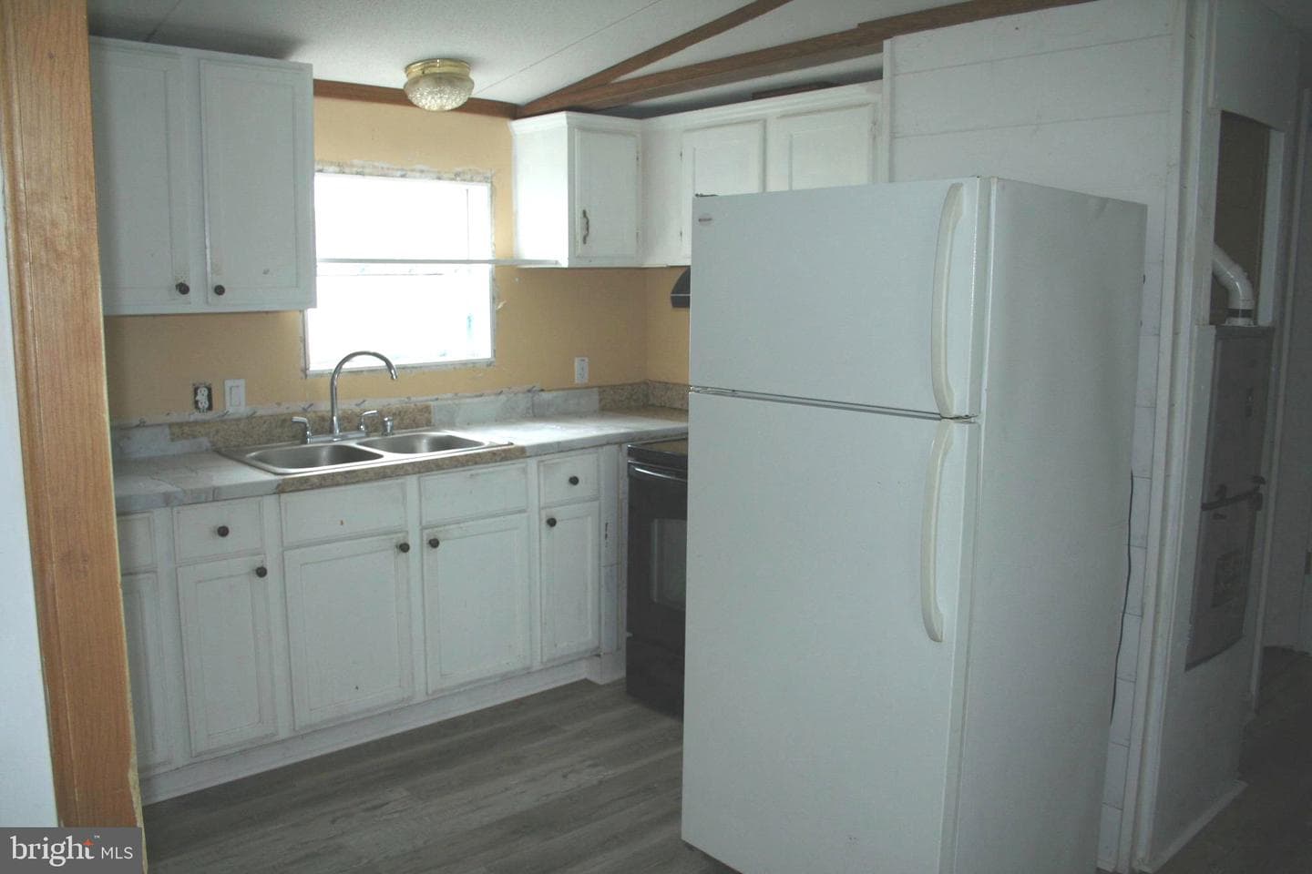 5850 Brook Street photo 15